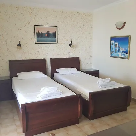 Corfu 45 * グリファダ